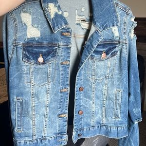 Long sleeve distressed denim jacket